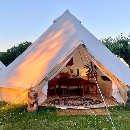 Soerby Glamping Hotel Klockrike Luaran gambar