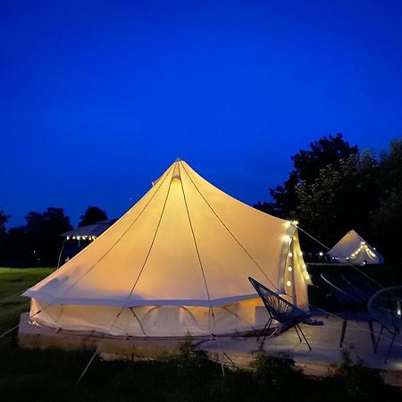 Soerby Glamping Hotel Klockrike Luaran gambar