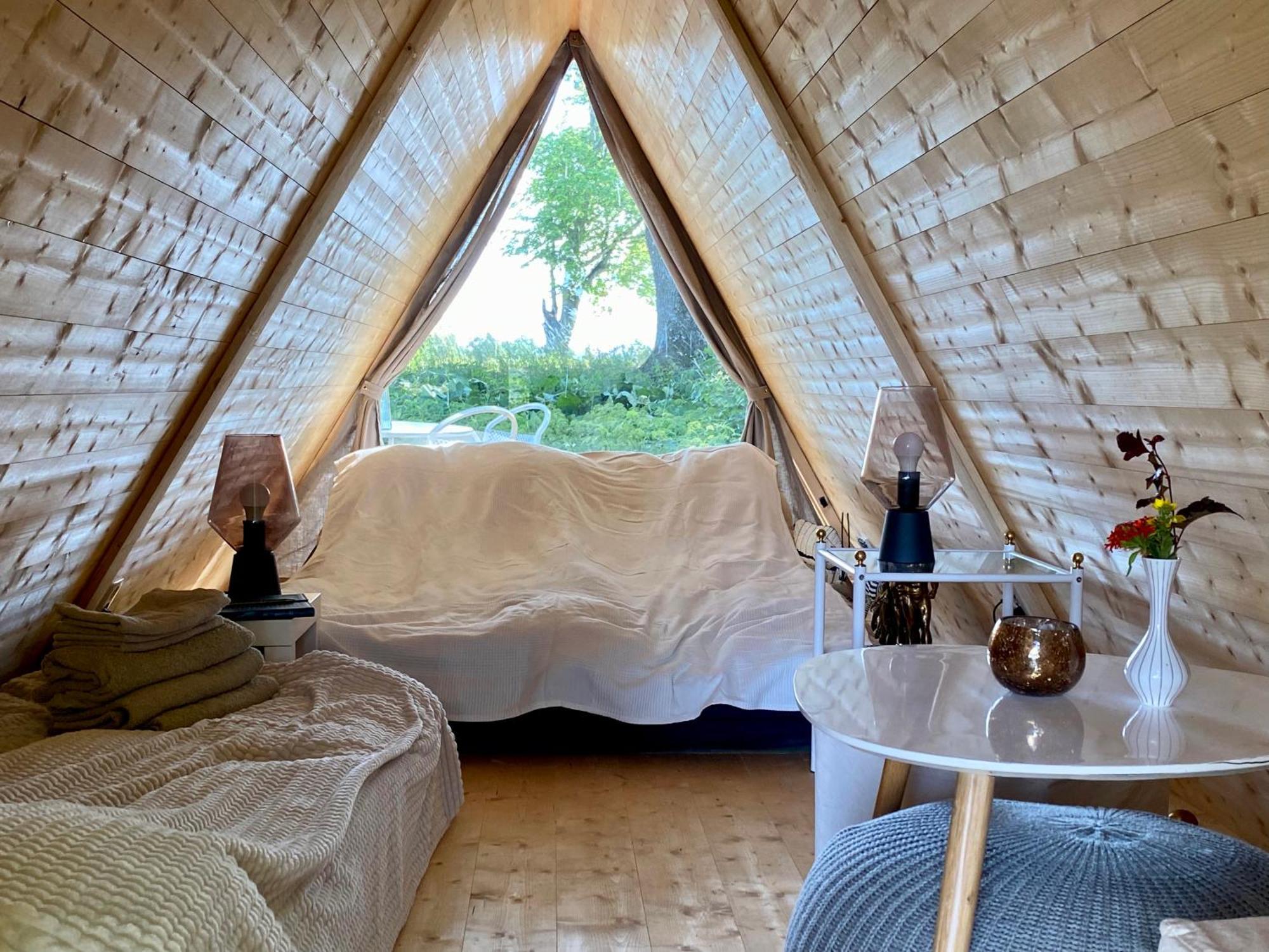 Soerby Glamping Hotel Klockrike Luaran gambar