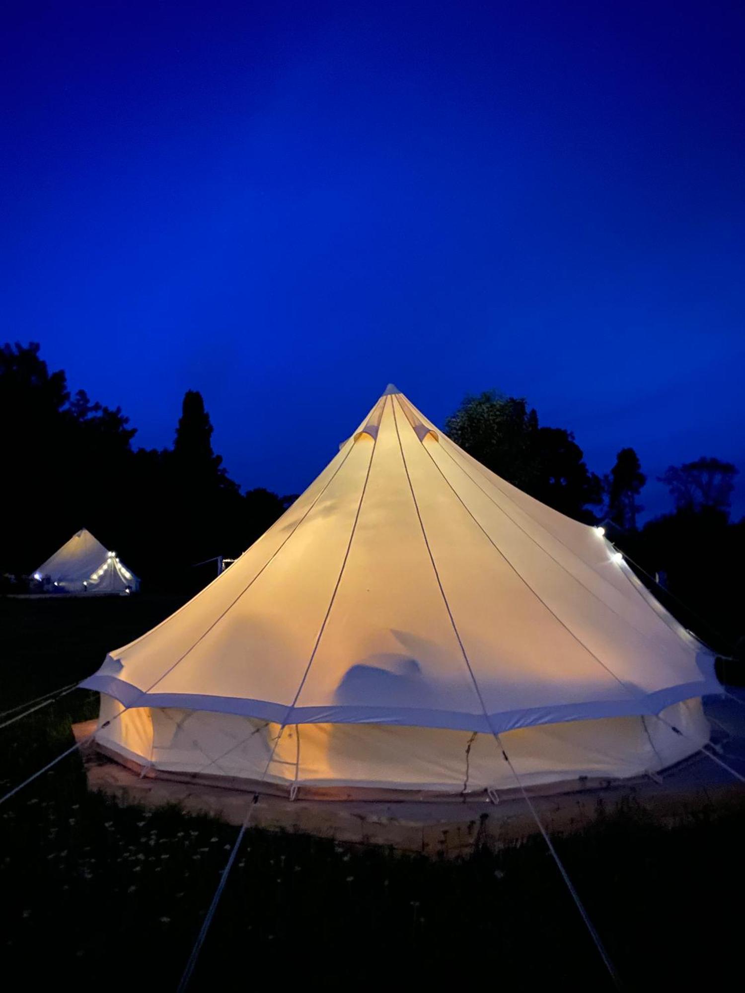 Soerby Glamping Hotel Klockrike Luaran gambar