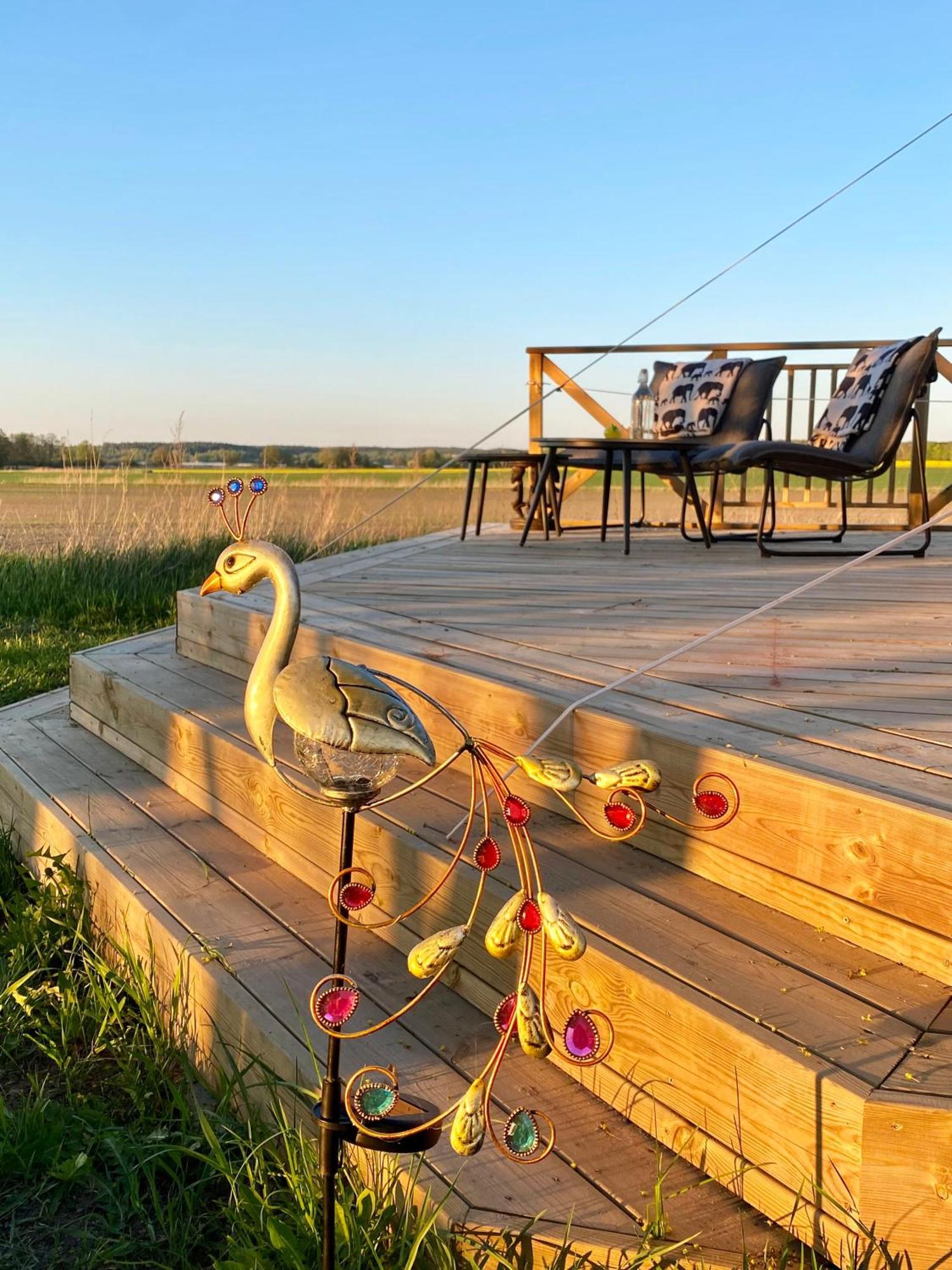 Soerby Glamping Hotel Klockrike Luaran gambar