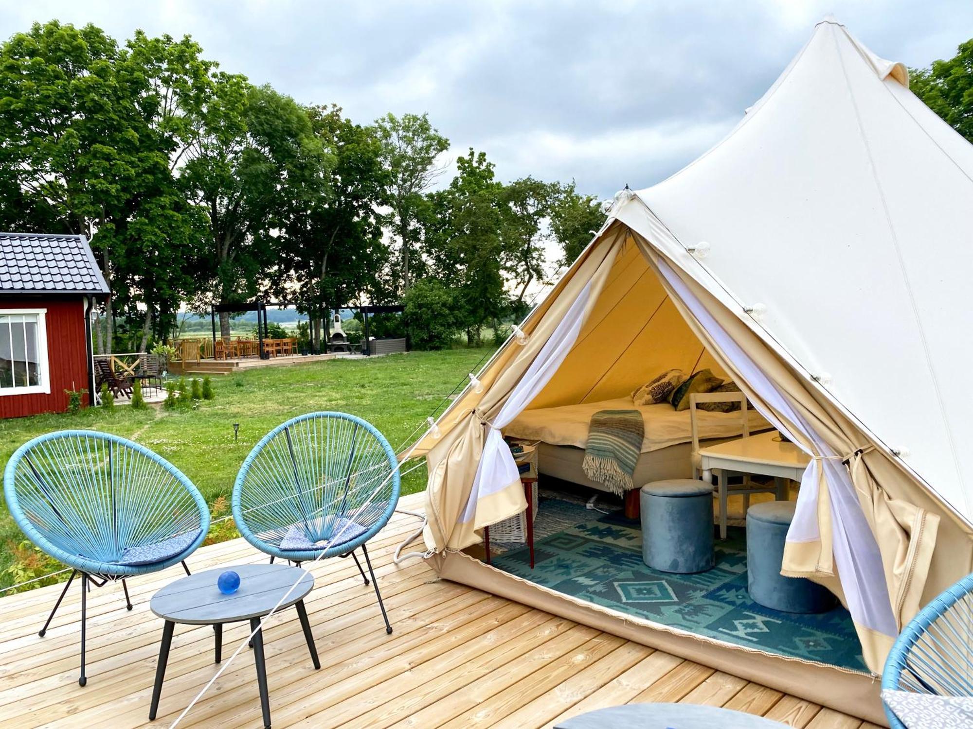 Soerby Glamping Hotel Klockrike Luaran gambar