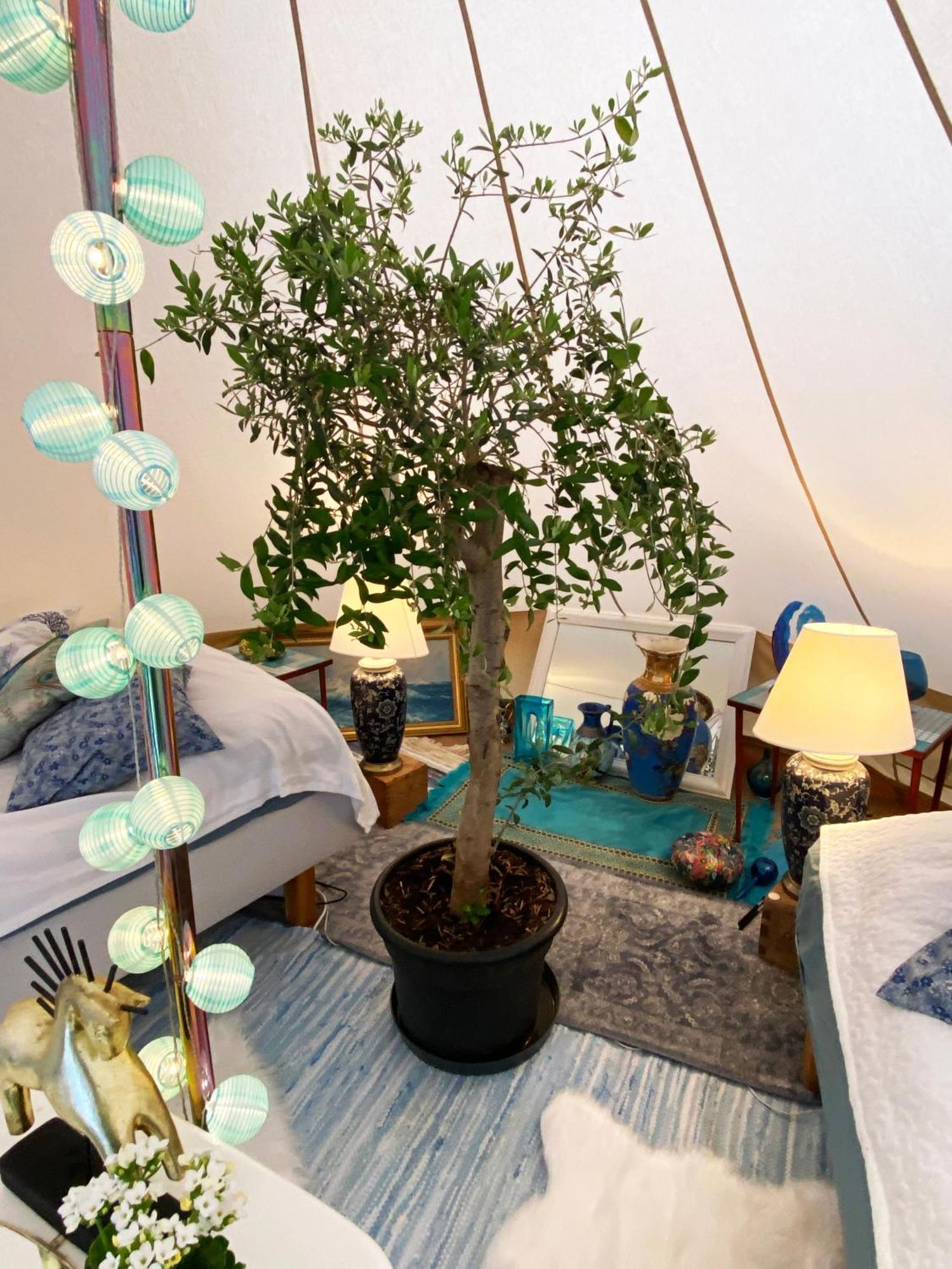 Soerby Glamping Hotel Klockrike Luaran gambar