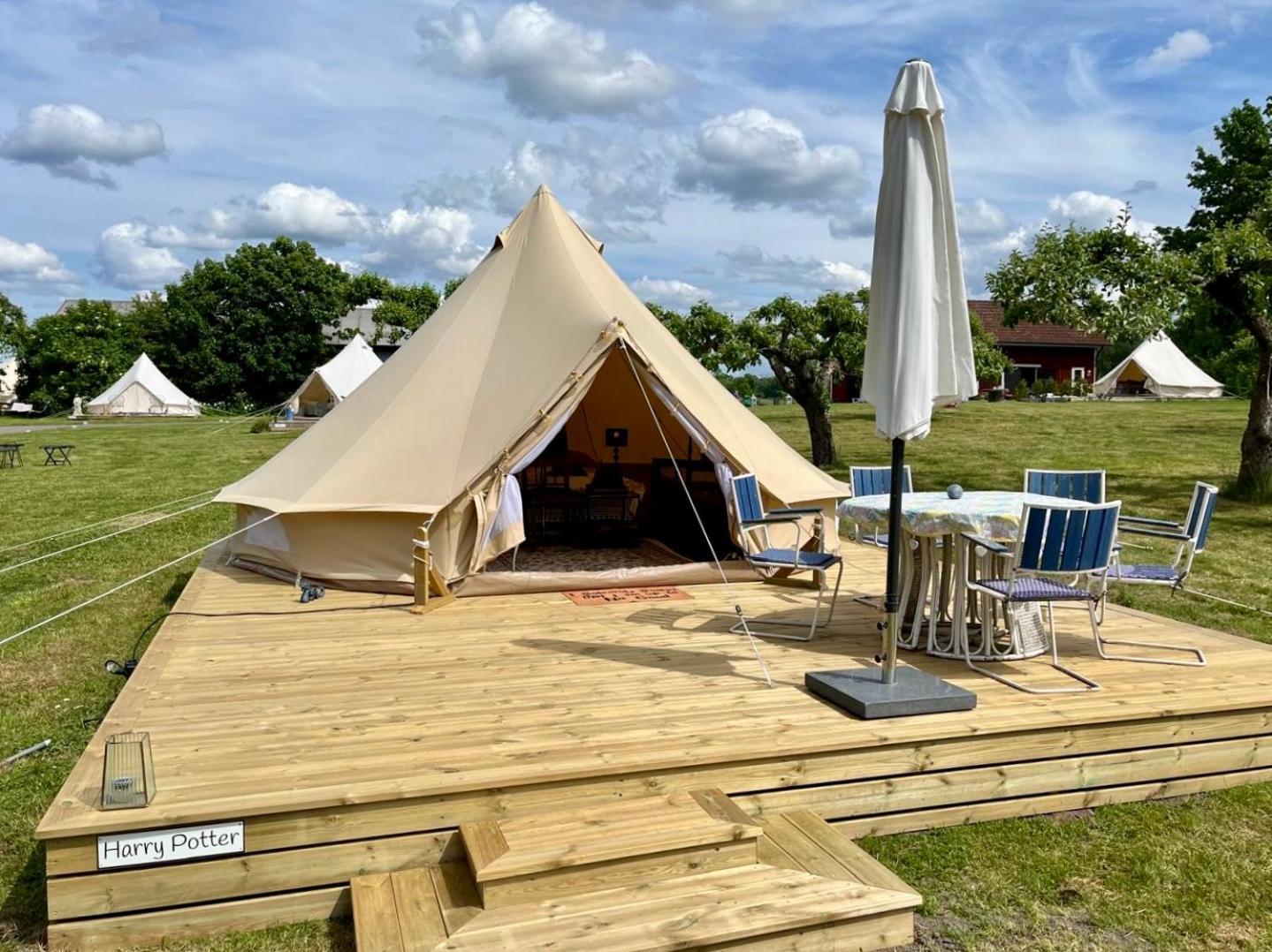 Soerby Glamping Hotel Klockrike Luaran gambar